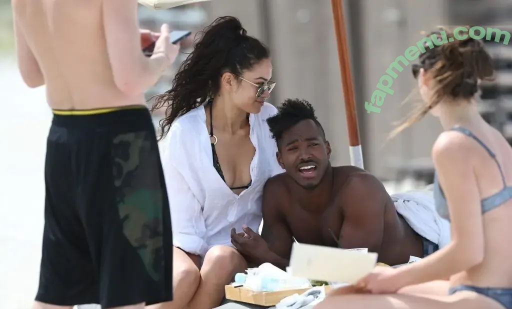 Shanina Shaik nude photo #0523 (shaninamshaik)