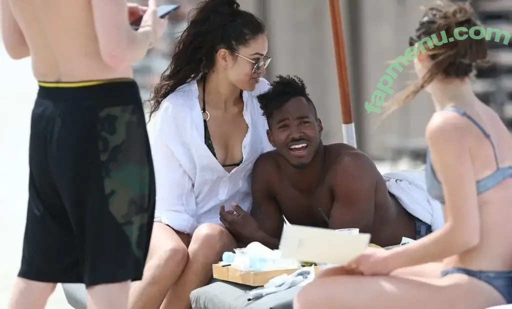 Shanina Shaik nude photo #0529 (shaninamshaik)