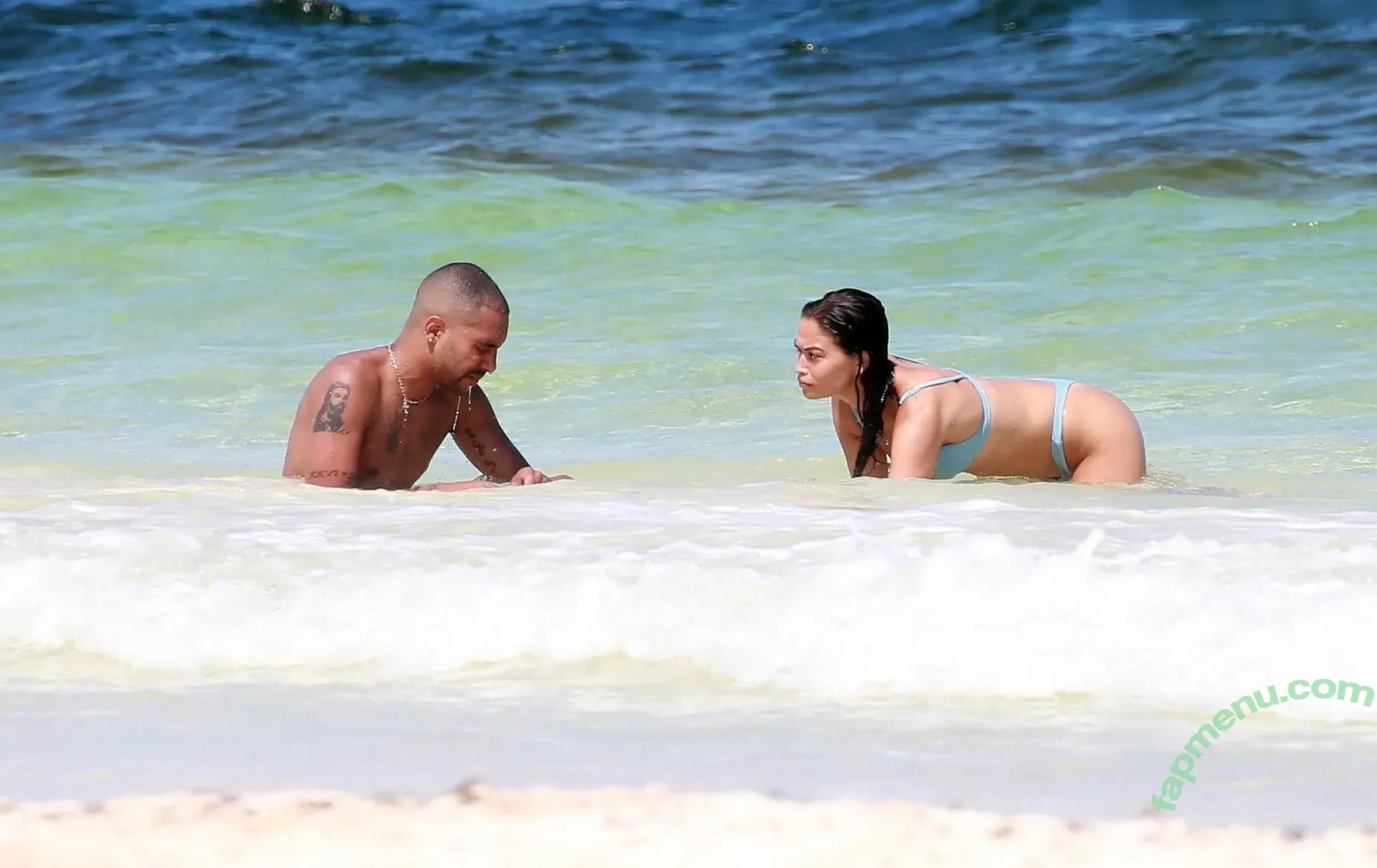 Shanina Shaik nude photo #0818 (shaninamshaik)