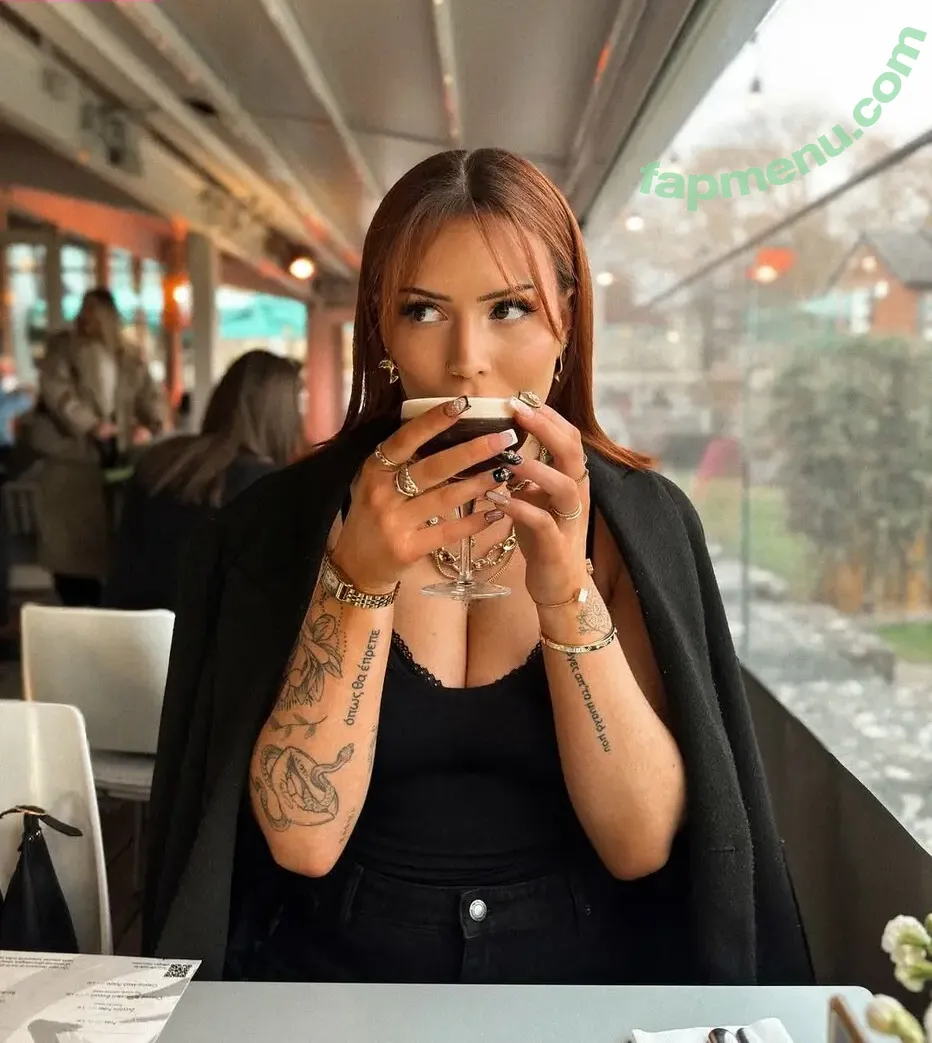 shann0nmaria nude photo #0006 (shann0nmaria_)