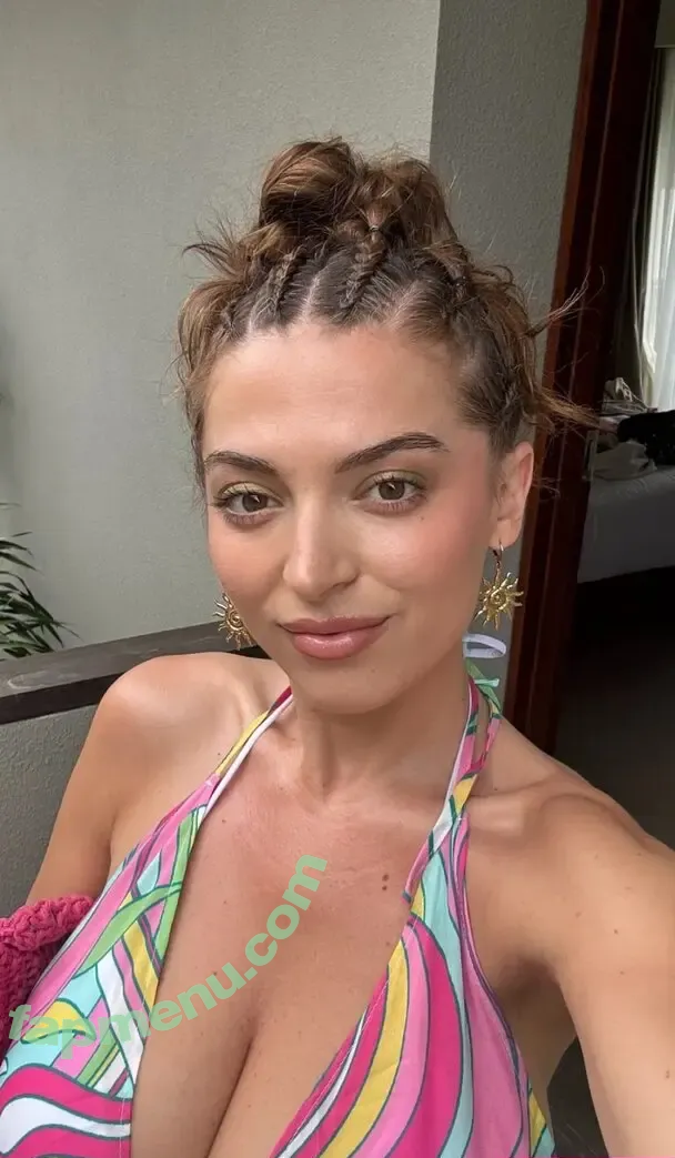 Shannon Barry nude photo #0084 (shazzabazzza)