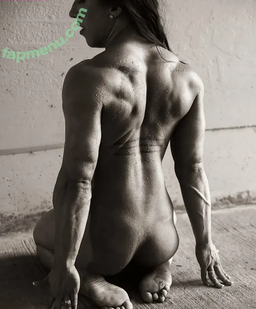 Shannon Seeley nude photo #0132 (shanisfierce)