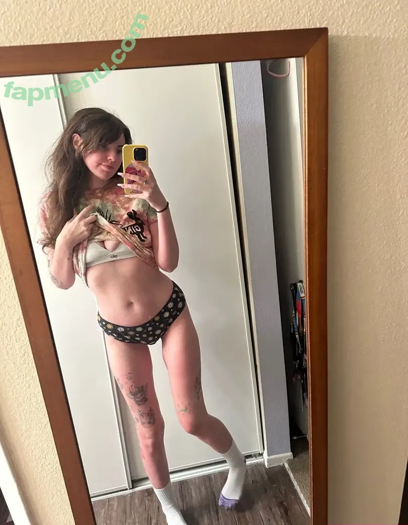 Shannondorf nude photo #0369 (shannondorf_ / u141283803)