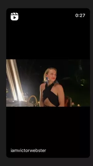 Shantel VanSanten / therealshantel nude photo #0295