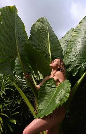 Shantel VanSanten / therealshantel nude photo #0306