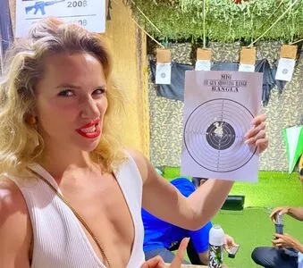 Shantel VanSanten / therealshantel nude photo #0310