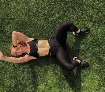 Shantel VanSanten / therealshantel nude photo #0355