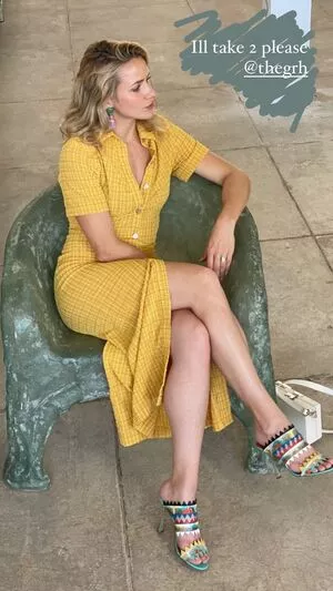 Shantel VanSanten / therealshantel nude photo #0388