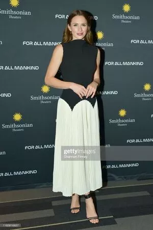 Shantel VanSanten / therealshantel nude photo #0419