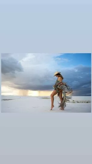 Shantel VanSanten / therealshantel nude photo #0464