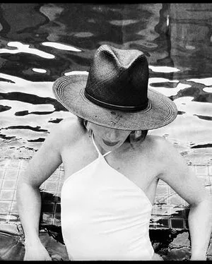 Shantel VanSanten / therealshantel nude photo #0468