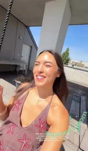 Shanti Tan / shantijoantan nude photo #0700