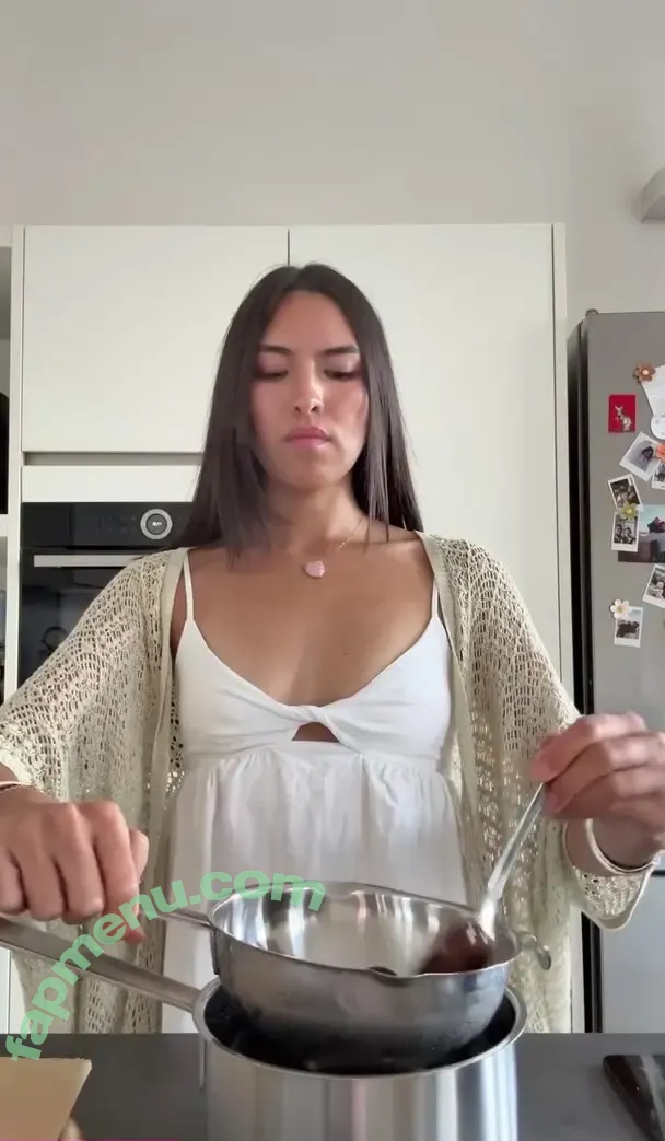 Shanti Tan nude photo #0527 (shantijoantan)