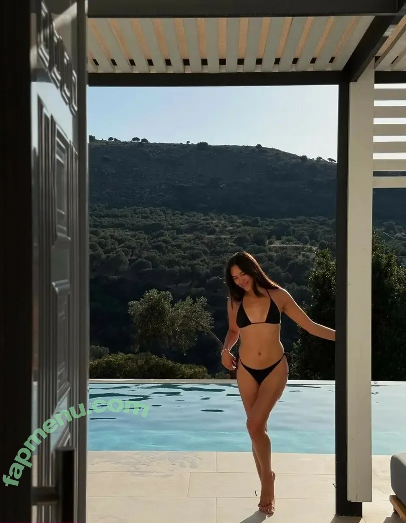 Shanti Tan nude photo #0551 (shantijoantan)