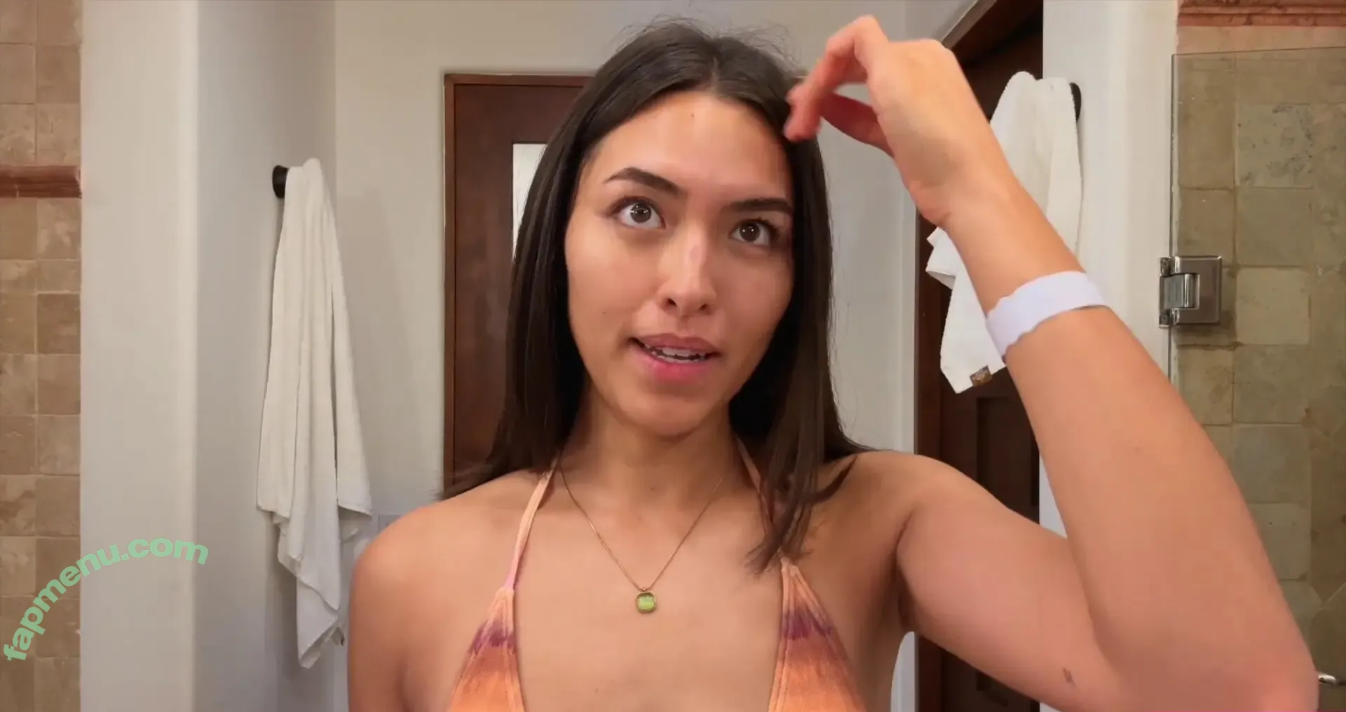 Shanti Tan nude photo #0725 (shantijoantan)