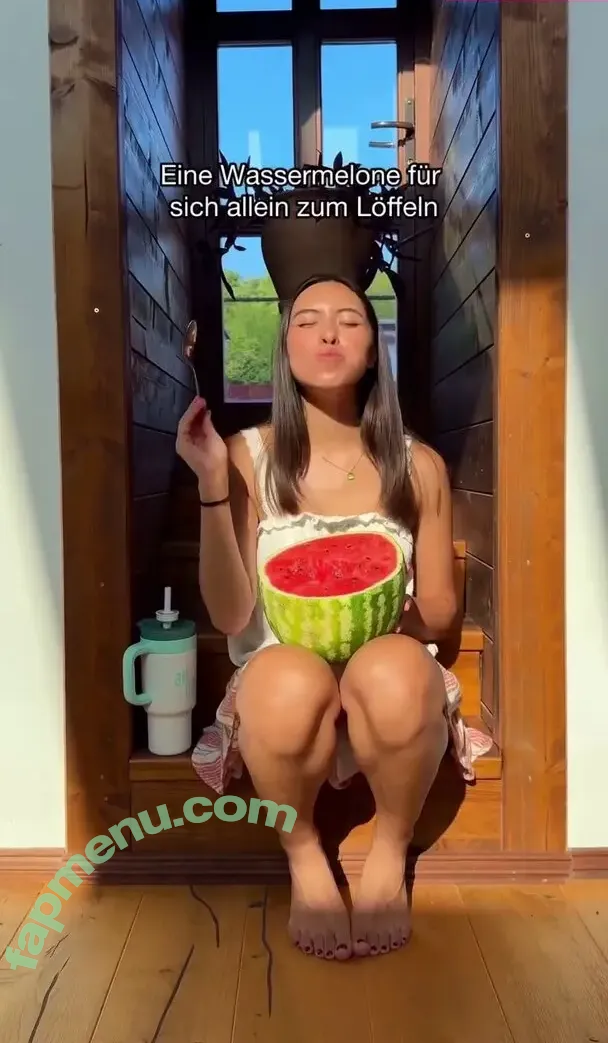 Shanti Tan nude photo #0877 (shantijoantan)