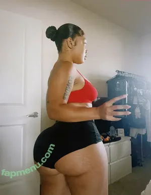 Shara Moss / sharalifts / sharaliftsvip nude photo #0003