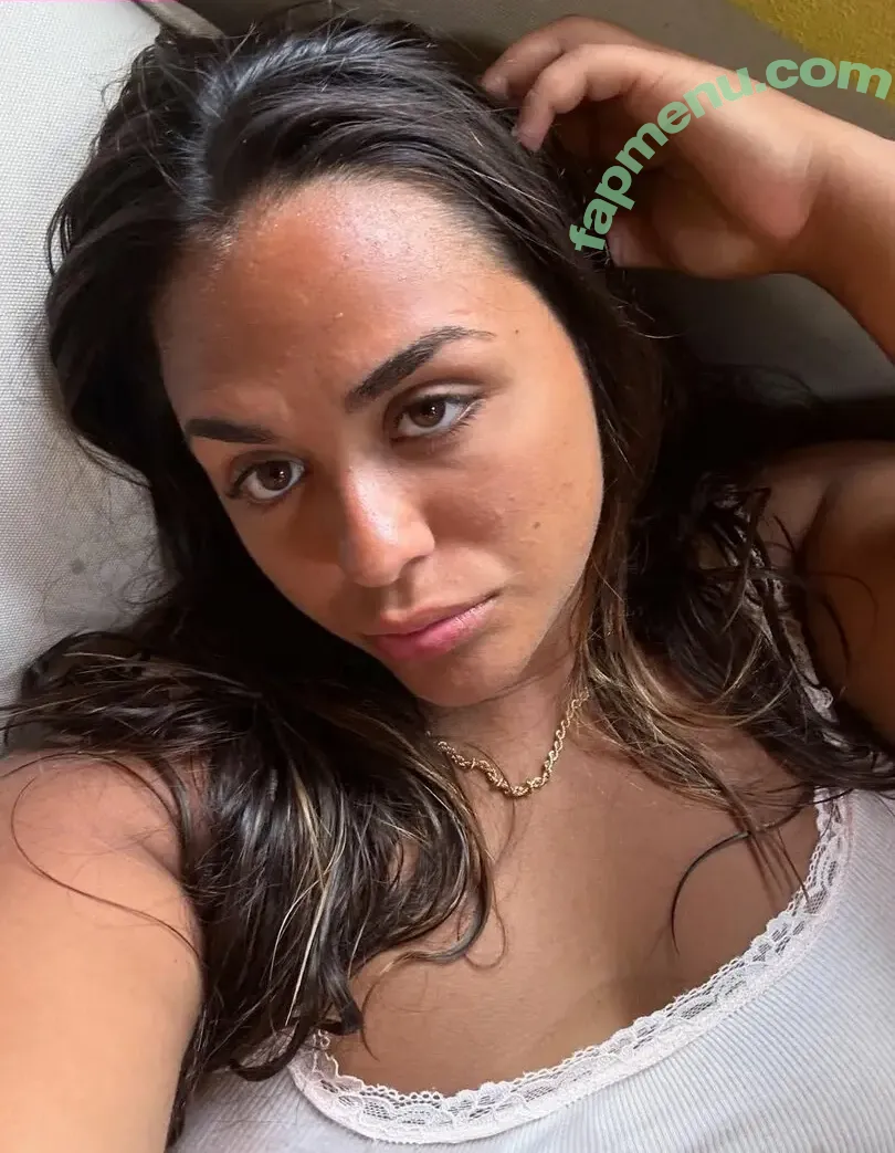 Sharon Casella nude photo #0052 (sh4r0n_01)