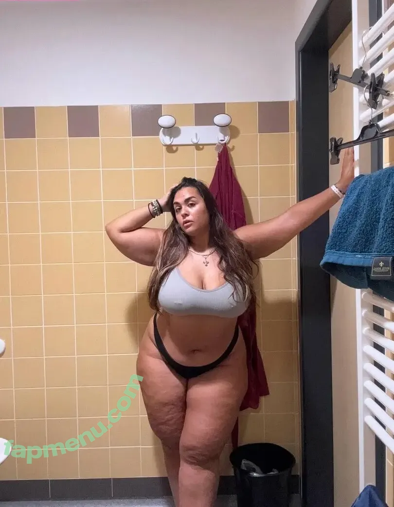 Sharon Casella nude photo #0068 (sh4r0n_01)