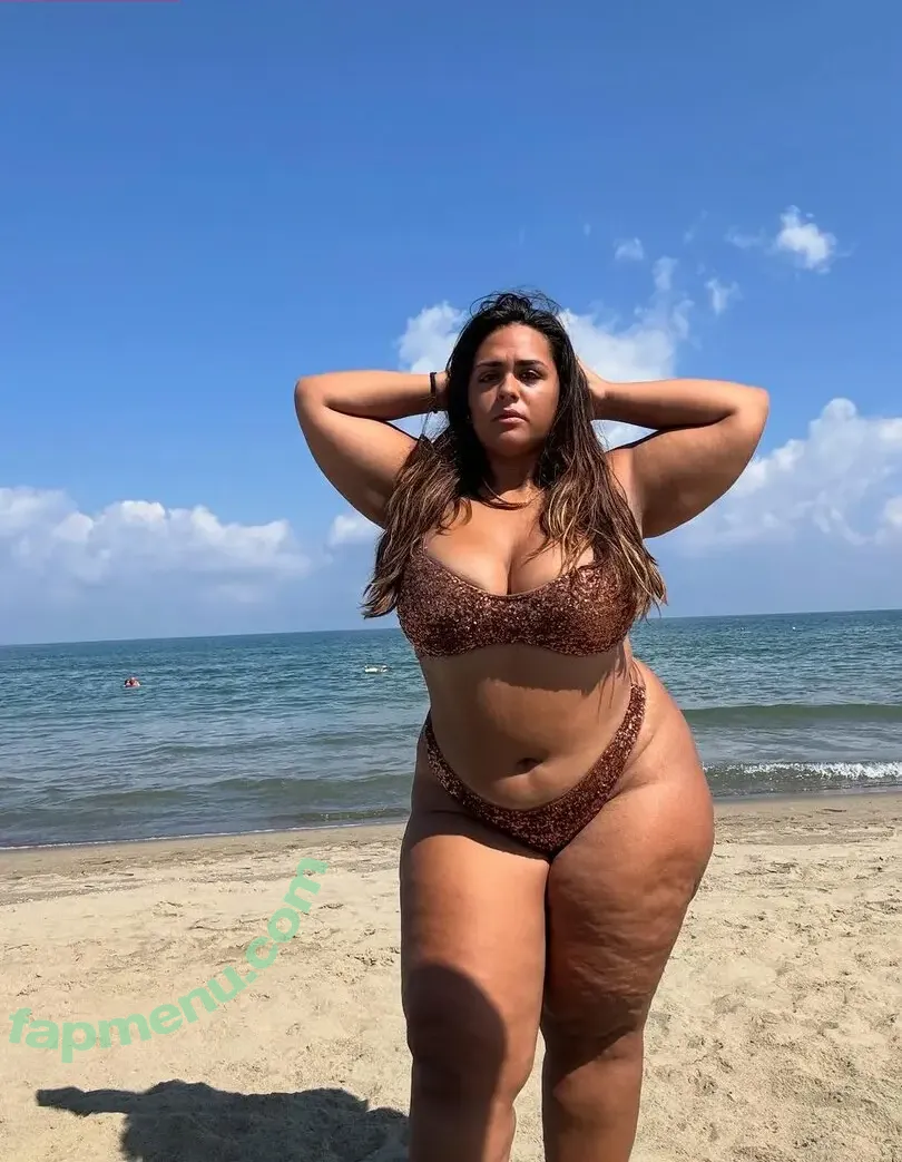 Sharon Casella nude photo #0069 (sh4r0n_01)