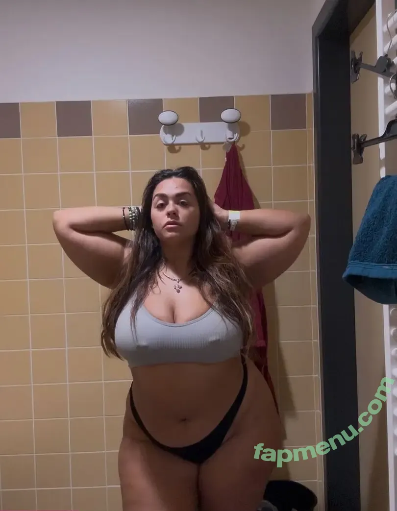 Sharon Casella nude photo #0070 (sh4r0n_01)