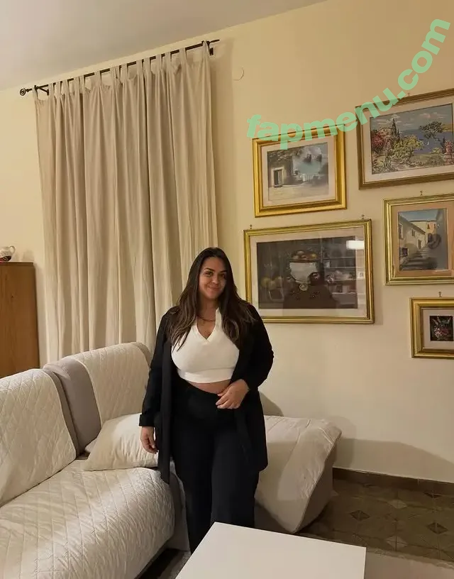 Sharon Casella nude photo #0084 (sh4r0n_01)