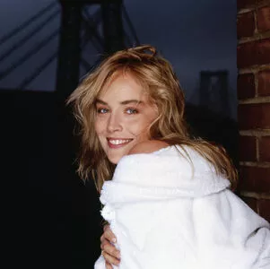 Sharon Stone / 160762733 / search / sharonstone nude photo #0198