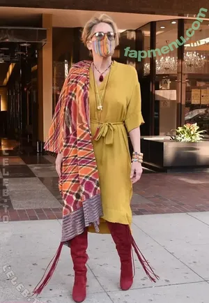 Sharon Stone / people / search / sharonstone nude photo #0562