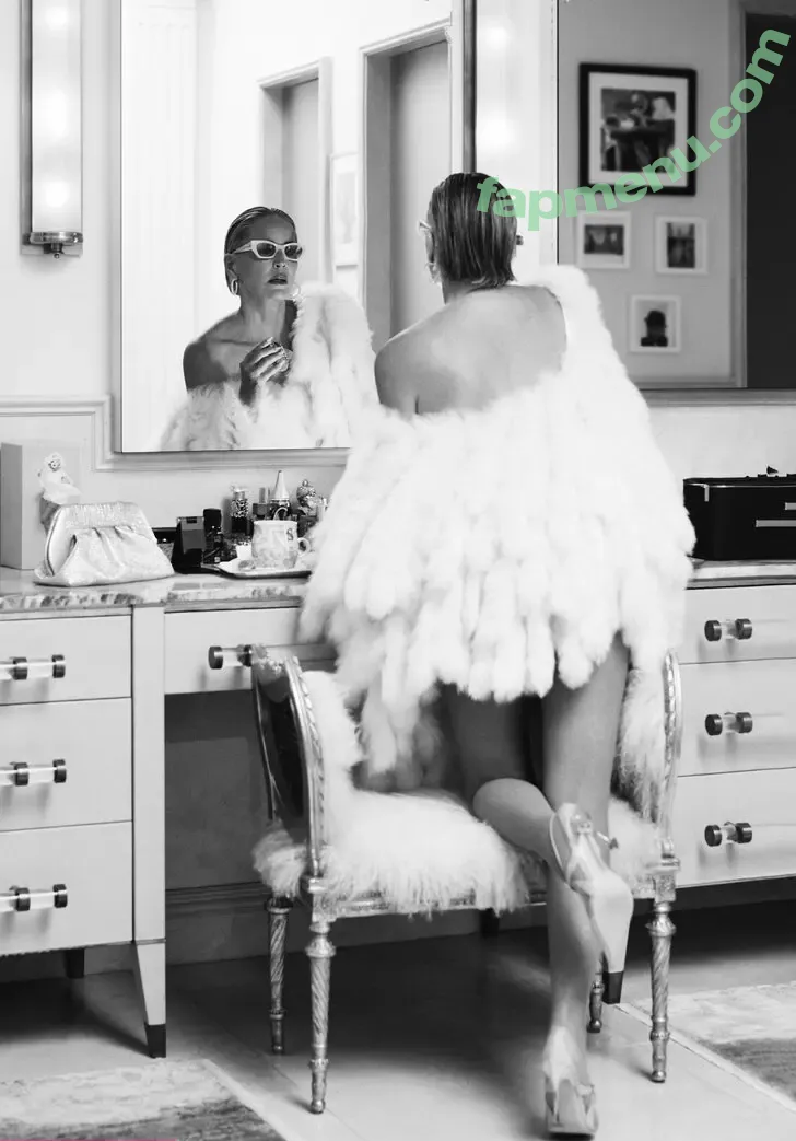Sharon Stone nude photo #0499 (search / sharonstone)