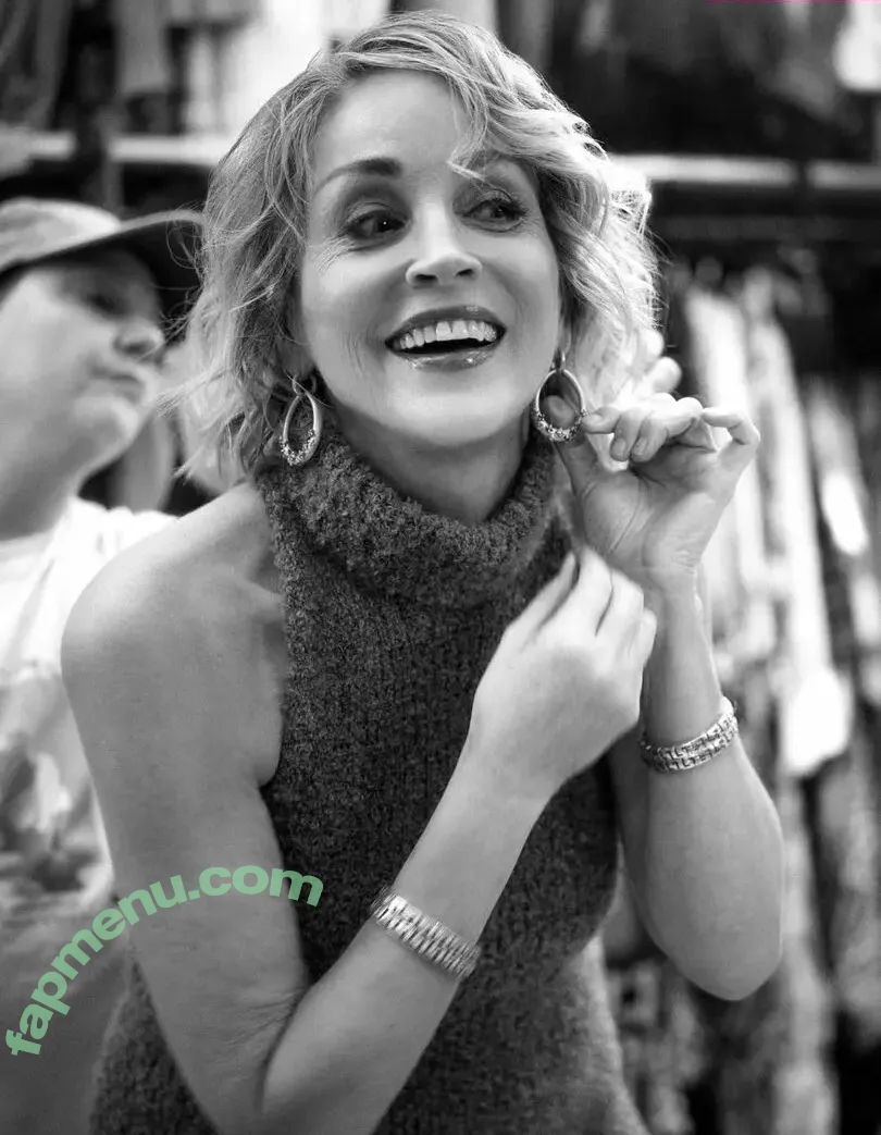 Sharon Stone nude photo #0570 (people / search / sharonstone)