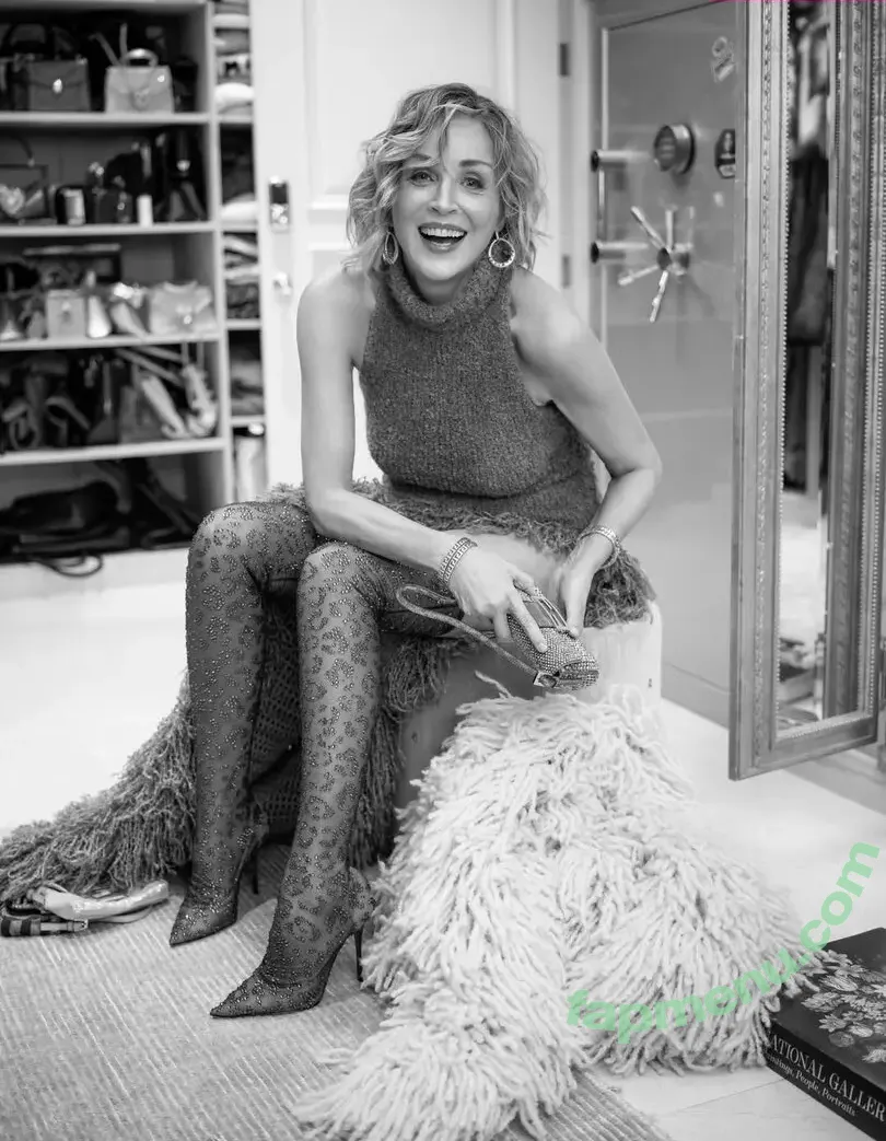 Sharon Stone nude photo #0575 (people / search / sharonstone)