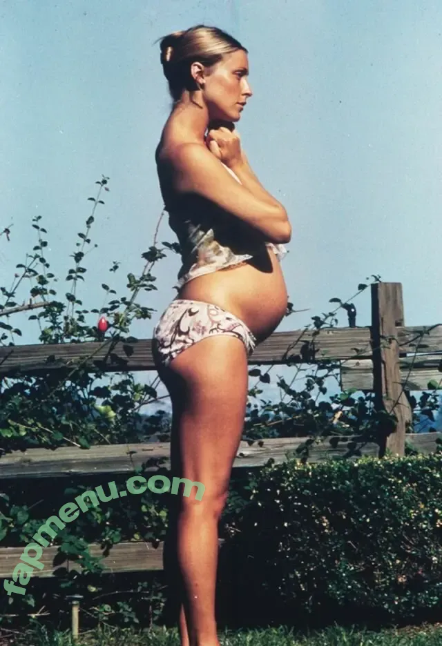 Sharon Tate nude photo #0027 (Sharon Tate)
