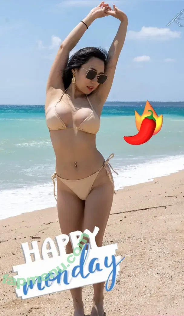 Sharon Wei nude photo #0075 (pyroman.tw / pysharon.tw)