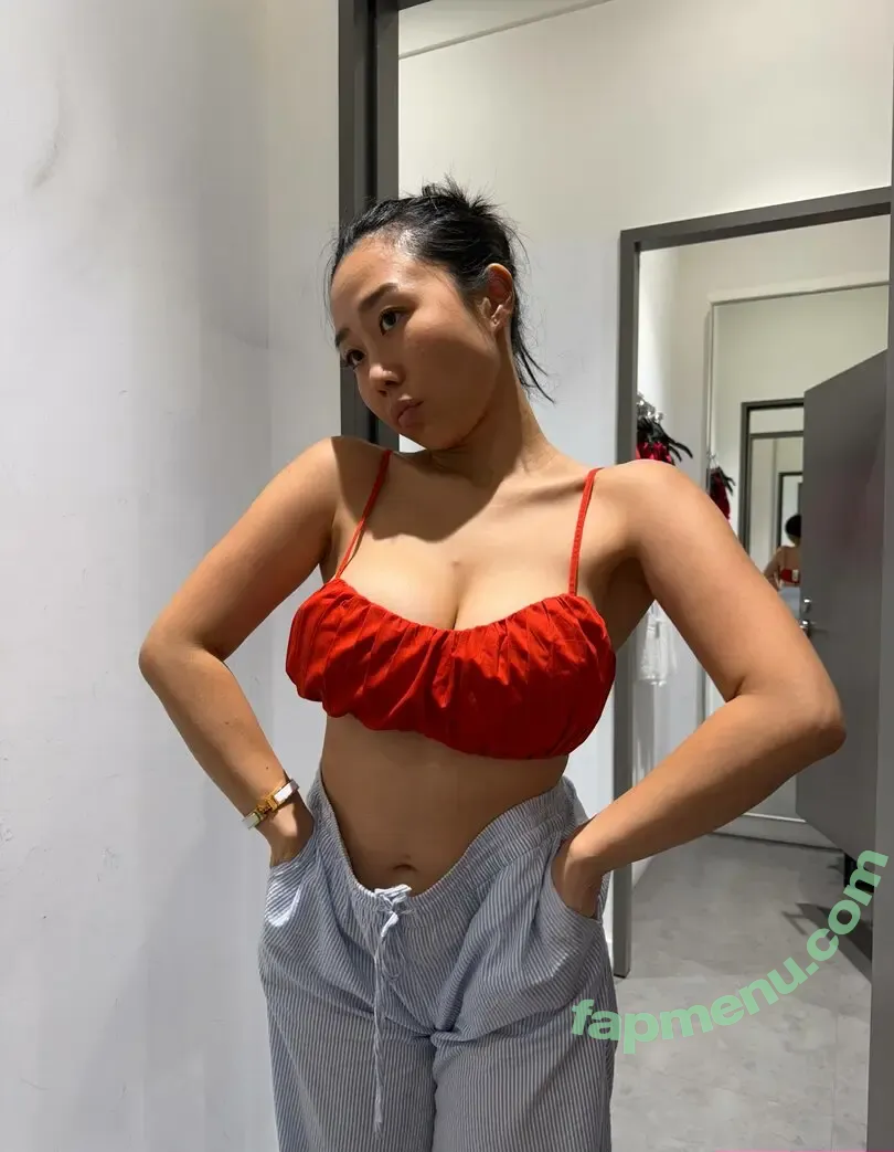 Sharon Wei nude photo #0091 (pyroman.tw / pysharon.tw)