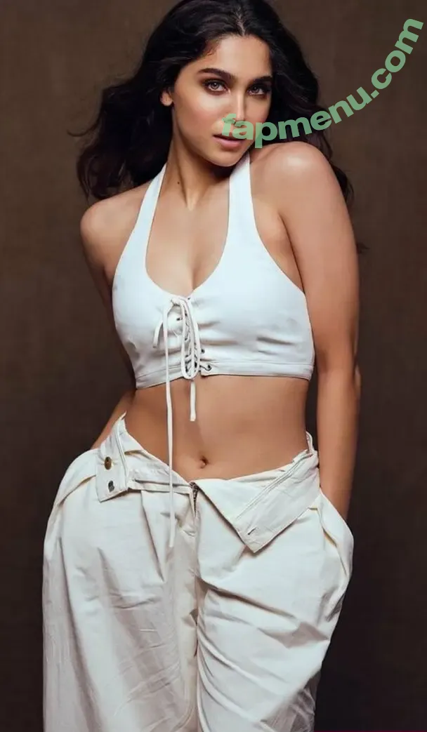 Sharvari nude photo #0015 (Sharvari)