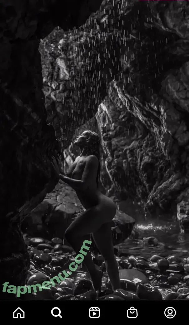 Shashi Naidoo nude photo #0017 (ShashiNaidoo)