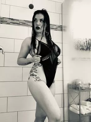 Shaul Guerrero / Miss Nyxon / ShaulGuerrero nude photo #0033