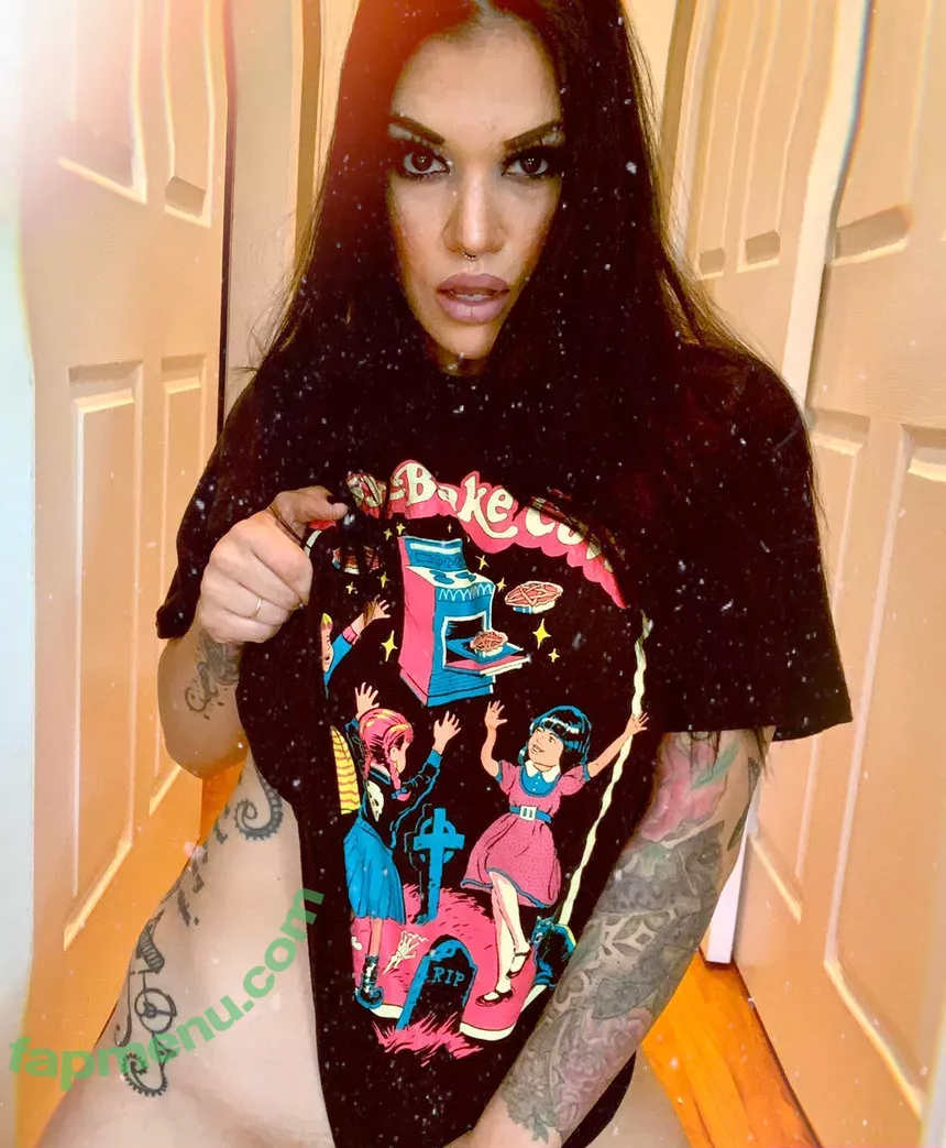 Shaul Guerrero nude photo #0016 (Miss Nyxon / ShaulGuerrero)