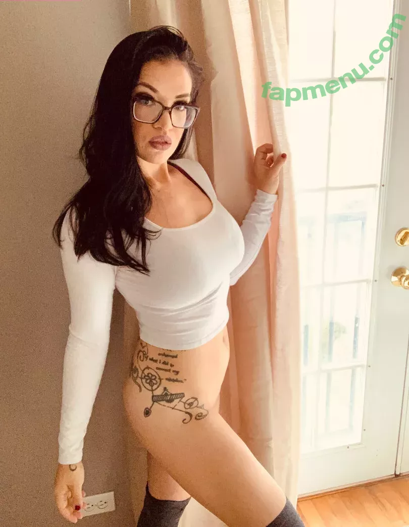 Shaul Guerrero nude photo #0108 (Miss Nyxon / ShaulGuerrero)