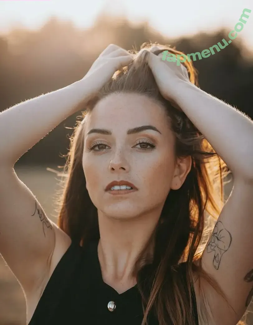 Shauna Dewit nude photo #0586 (Shauna.La.Folle / Shodwit / shauna.dewit / shaunadewit / shaunadewit. / shaunadwt)