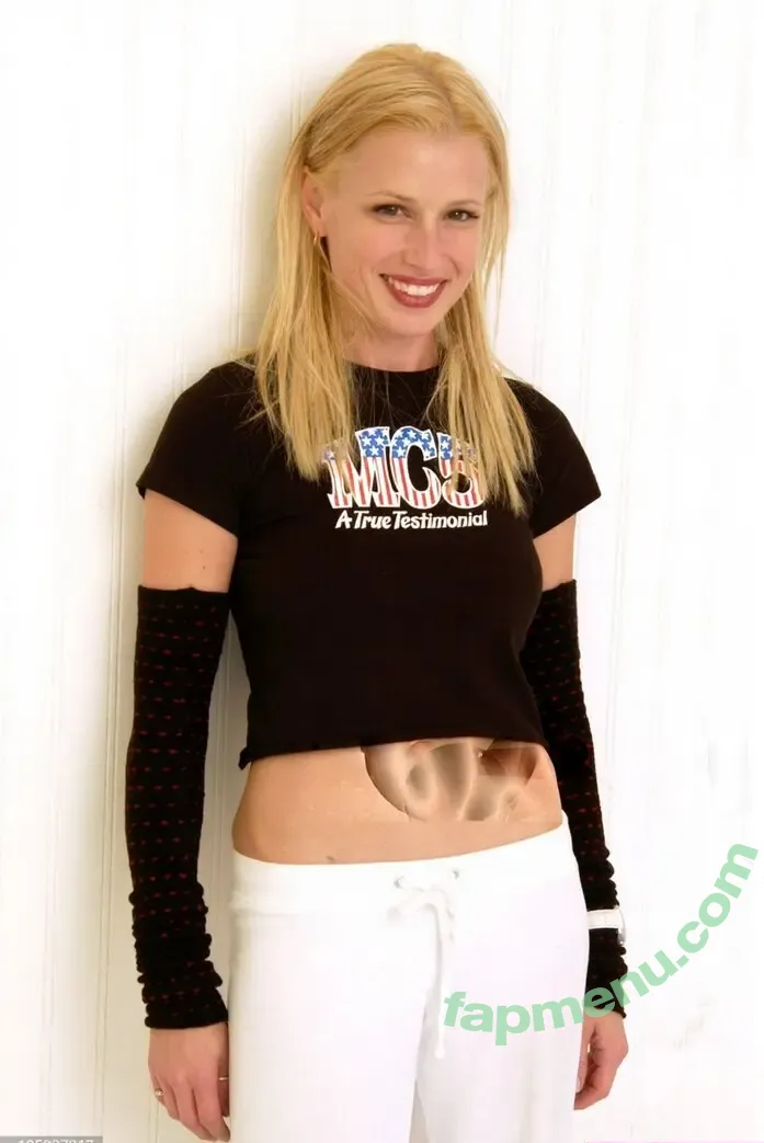 Shawnee Smith nude photo #0076 (shawneethesmiths)