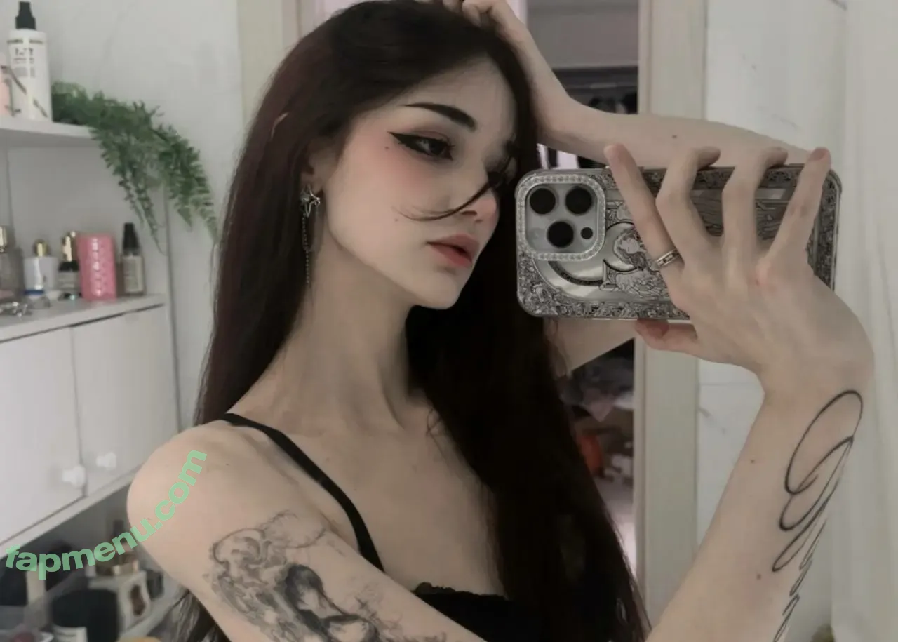 shawty.shaww nude photo #0486 (_shaw.tyyy_ / shawawaww)