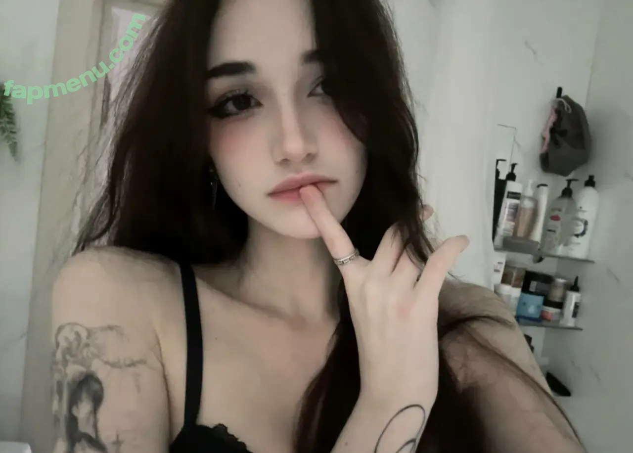 shawty.shaww nude photo #0489 (_shaw.tyyy_ / shawawaww)