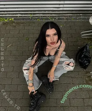 shawtysuzi / badbshawty / badbshawty333 nude photo #0216