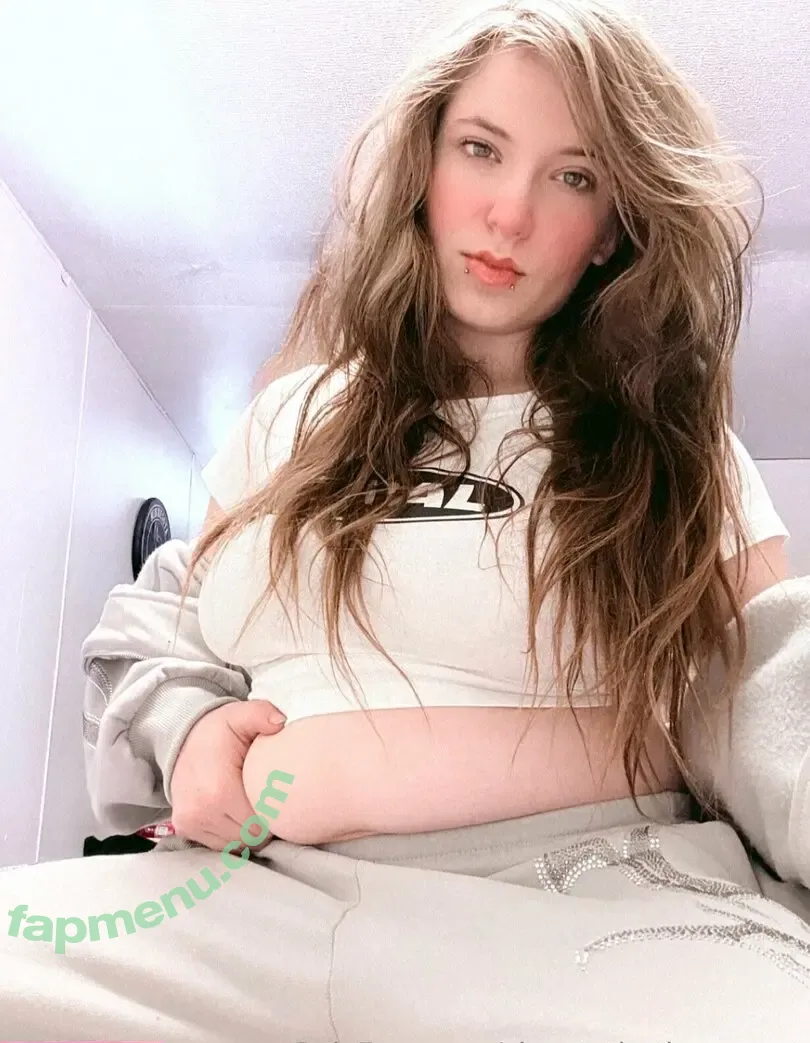 shawtythatluvsurgut nude photo #0006 (shawtythatluvsurgut)