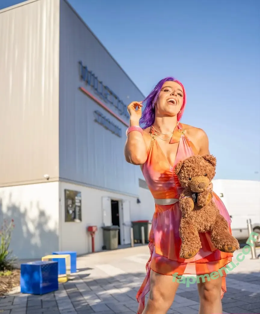 Shay Kassidy nude photo #0106 (Wrestler / shaykassidypro / shaylust)