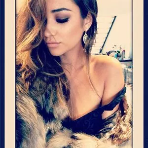 Shay Mitchell / shaymitchell nude photo #0072