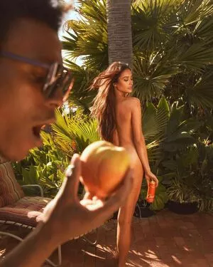 Shay Mitchell / shaymitchell nude photo #0266