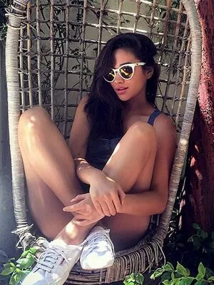 Shay Mitchell / shaymitchell nude photo #0270
