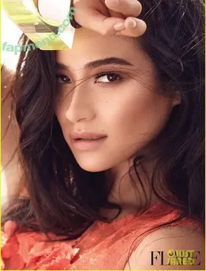 Shay Mitchell / OfficialShayMitchell / shaymitchell nude photo #0810